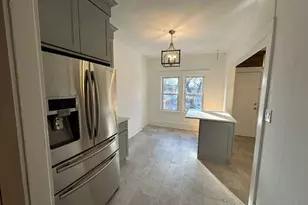 52 Oak St, Waterbury, CT 06704 - Photo 4