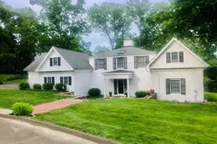 19 Emery Dr, Stamford, CT 06902 - Photo 1