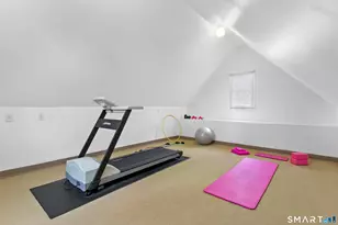 19 Emery Dr, Stamford, CT 06902 - Photo 28