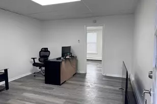 68 Maltby St, Shelton, CT 06484 - Photo 6