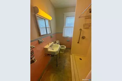 119 Squire Street #1, New London, CT 06320 - Photo 18