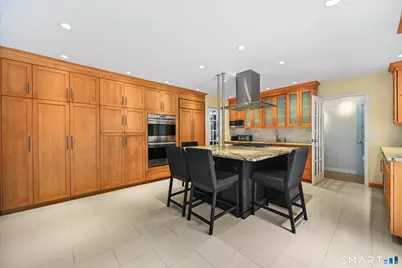 15 Four Brooks Circle, Stamford, CT 06903 - Photo 12