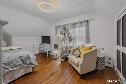 1 Middle Street, Waterford, CT 06385 - Photo 18