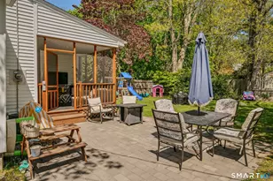1 Middle St, Waterford, CT 06385 - Photo 6