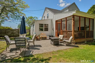1 Middle Street, Waterford, CT 06385 - Photo 8