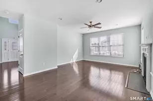 9 Fox Run Ln, Seymour, CT 06483 - Photo 8