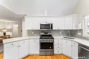 95 Intervale Rd, Stamford, CT 06905 - Photo 14