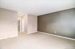 65 Ellsworth St, Bridgeport, CT 06605 - Photo 24