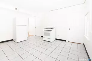 110 Beaver St, Ansonia, CT 06401 - Photo 4