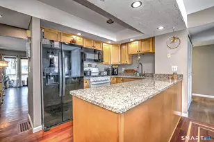 208 Plymouth Colony, Branford, CT 06405 - Photo 18