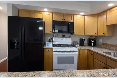 208 Plymouth Colony #208, Branford, CT 06405 - Photo 6