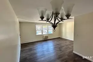 6 Grandview Dr, Farmington, CT 06032 - Photo 2