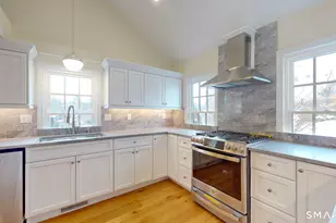 1489 Main St, Glastonbury, CT 06033 - Photo 8