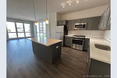 112A Southfield Avenue #312, Stamford, CT 06902 - Photo 2