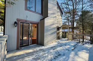 2 Highland Square, Avon, CT 06001 - Photo 36