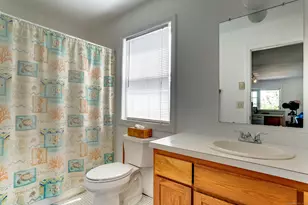 18 Atlantic Ave, Groton, CT 06340 - Photo 12