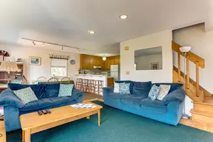 18 Atlantic Ave, Groton, CT 06340 - Photo 10