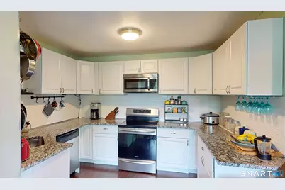 25 Cartright Street #5D, Bridgeport, CT 06604 - Photo 8