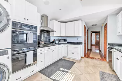 12 East Avenue, West Haven, CT 06516 - Photo 10