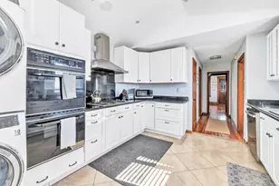 12 East Ave, West Haven, CT 06516 - Photo 10