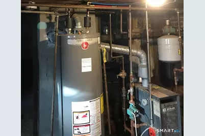 57 Asnuntuck Street, Enfield, CT 06082 - Photo 20