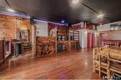 200 Bank Street, New London, CT 06320 - Photo 10