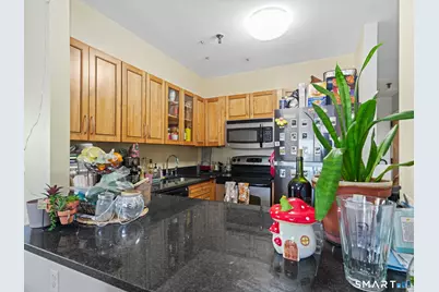 51 Schuyler Avenue #APT 5C, Stamford, CT 06902 - Photo 8