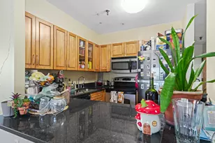 51 Schuyler Ave, Stamford, CT 06902 - Photo 8