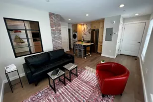 177 Butternut St, Middletown, CT 06457 - Photo 2