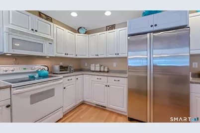 123 Louis Hill Road #123, Newtown, CT 06482 - Photo 8