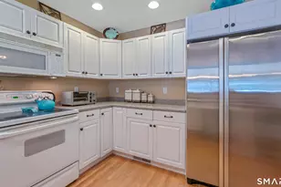 123 Louis Hill Rd, Newtown, CT 06482 - Photo 8