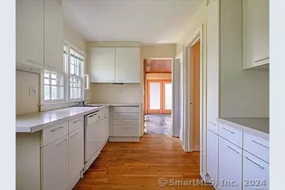 5 Candlewood Acres Road, Brookfield, CT 06804 - Photo 8