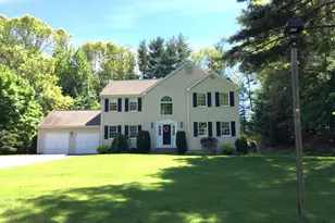 44 Oxbow Ln, South Windsor, CT 06074 - Photo 2