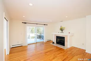 25 Dacosta Dr, Newington, CT 06111 - Photo 8