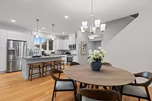 1091 St Andrews Dr, Oxford, CT 06478 - Photo 2