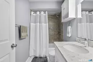 680 Hope St, Stamford, CT 06907 - Photo 12