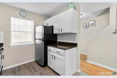 680 Hope Street #12, Stamford, CT 06907 - Photo 8