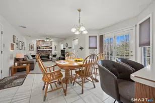 19 Woodside Way, Bristol, CT 06010 - Photo 14