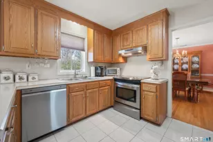 19 Woodside Way, Bristol, CT 06010 - Photo 12