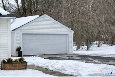 12 Frances Street, Montville, CT 06382 - Photo 2