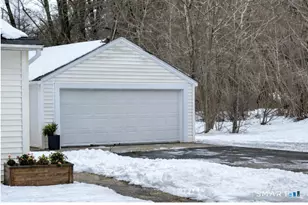 12 Frances St, Montville, CT 06382 - Photo 2