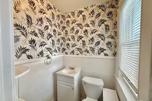 28 Bridgeport Ave, Milford, CT 06460 - Photo 6