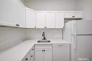 81 Coalpit Hill Rd, Danbury, CT 06810 - Photo 8