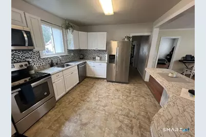 16 Byron Street, Waterbury, CT 06704 - Photo 6