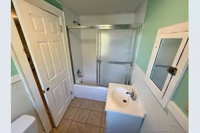 26.5 Bridgeport Avenue, Milford, CT 06460 - Photo 10