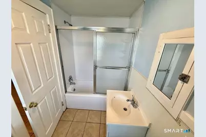 26.5 Bridgeport Avenue, Milford, CT 06460 - Photo 8