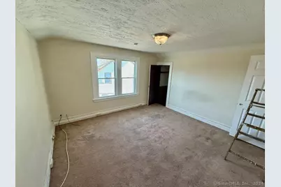 26.5 Bridgeport Avenue, Milford, CT 06460 - Photo 8