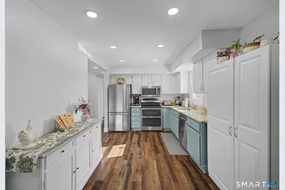 6 Poppy Drive, Brookfield, CT 06804 - Photo 8