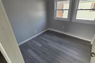 44 Norwich Ave, Norwich, CT 06360 - Photo 8