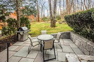 377 Main St, New Canaan, CT 06840 - Photo 16